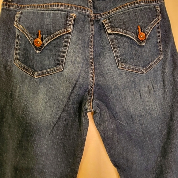 Simply Vera ,Vera Wang Straight Leg Stretch Cute Back Pockets with Buttons sz8 - Picture 3 of 7